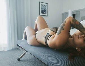 Original 680 px/ 528 px