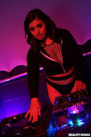 Original 1663 px/ 2493 px