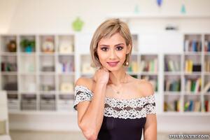 Original 1600 px/ 1067 px