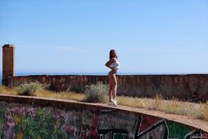 Original 4000 px/ 2668 px