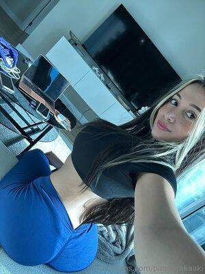 Original 1834 px/ 2448 px