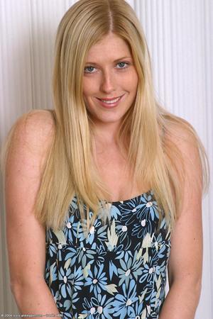 Original 682 px/ 1024 px