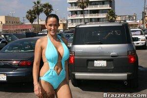 Original 900 px/ 600 px