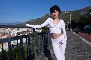 Original 8192 px/ 5464 px