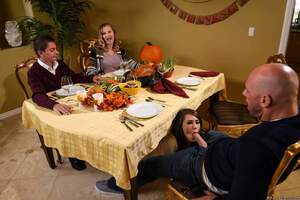 Original 1600 px/ 1068 px