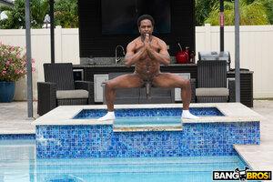 Original 2000 px/ 1333 px