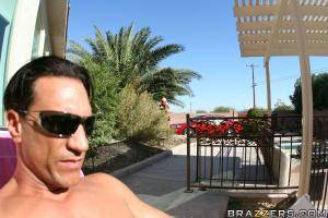 Original 900 px/ 600 px