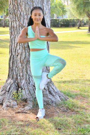 #FTVGirls - Lyssa Butt Plugs And Squirting #FTV