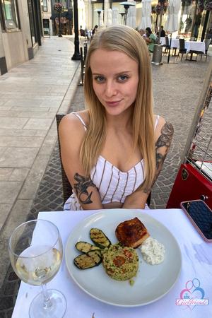 Original 2000 px/ 3000 px