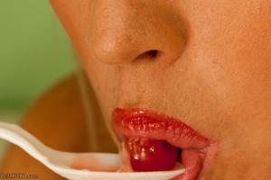 Original 1600 px/ 1067 px