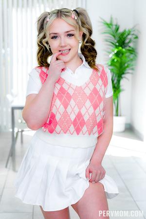 #PervMom - Sydney Paige, Eva Nyx - Their Stepmom Will Teach Them How to Suck a Cock