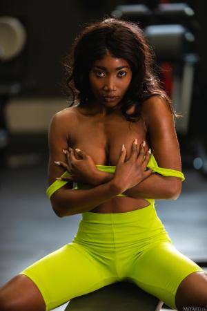 Original 4480 px/ 6720 px