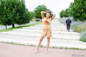 Original 2000 px/ 1325 px