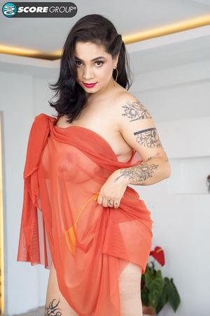 Original 720 px/ 1080 px