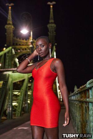 Original 2000 px/ 3000 px