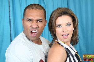 Original 900 px/ 600 px