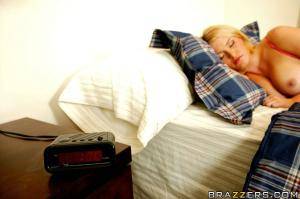 Original 900 px/ 599 px