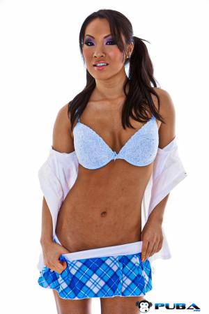 Original 733 px/ 1100 px