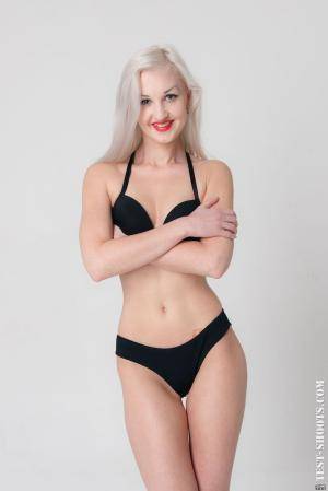 Original 854 px/ 1280 px