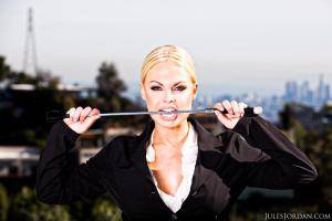 Original 1600 px/ 1067 px