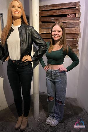 Original 2000 px/ 3000 px