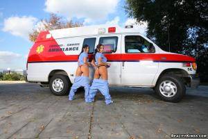 Original 900 px/ 600 px