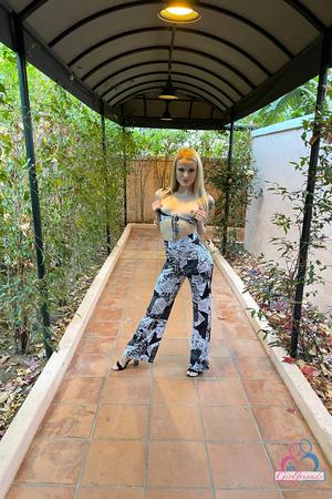 Original 2000 px/ 3000 px