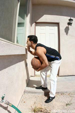 Original 600 px/ 900 px