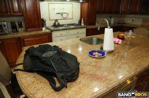 Original 2000 px/ 1333 px