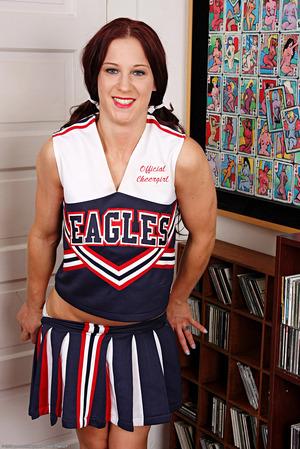 Original 1068 px/ 1600 px