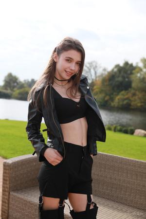 Original 2400 px/ 3600 px