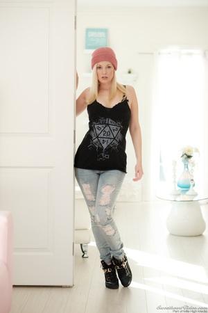 Original 1280 px/ 1920 px