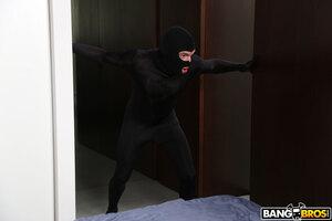 Original 2000 px/ 1333 px