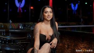 #Brazzers - Yasmina Khan - Sloppy Public Bathroom Bang