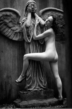 Original 1330 px/ 2000 px