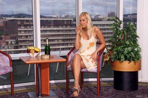 Original 3040 px/ 2008 px