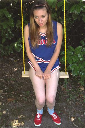 Original 682 px/ 1024 px