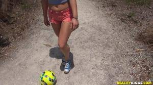 Original 3840 px/ 2158 px