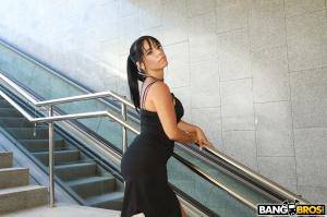 BangBros Megan Fiore - Anal Tunnel fuck - 105x - Oct 28, 2022 (Pre-release)_116835191