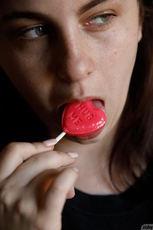 Original 1280 px/ 1920 px