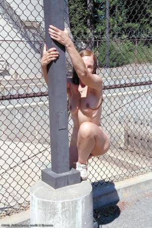 Original 682 px/ 1024 px