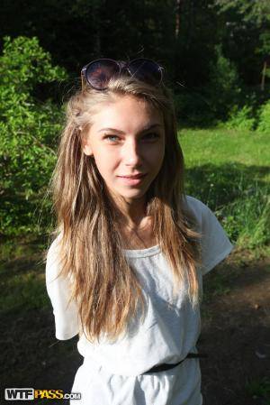 Original 1067 px/ 1600 px