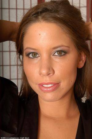 Original 680 px/ 1024 px