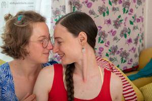 Original 1280 px/ 854 px