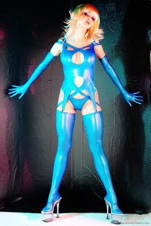 Original 853 px/ 1280 px