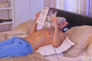 Original 4000 px/ 2667 px