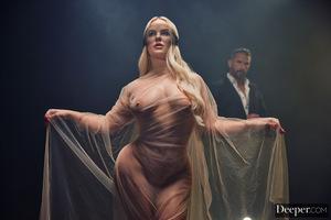 Original 2999 px/ 2000 px