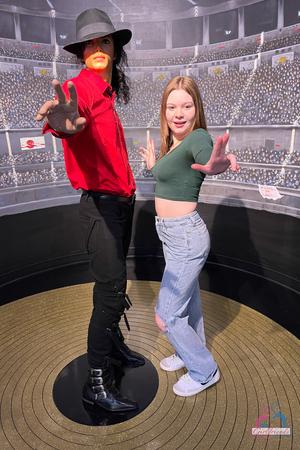 Original 2000 px/ 3000 px