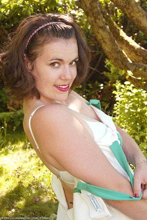 Original 684 px/ 1024 px