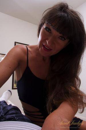 Original 1066 px/ 1600 px